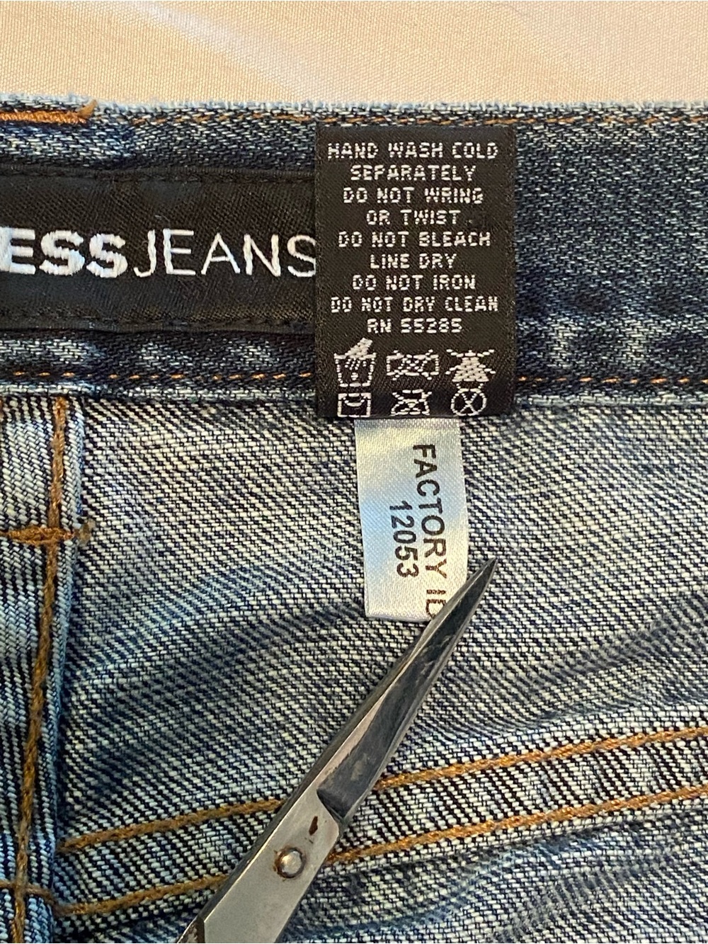 VTG Express Jeans 100% Cotton Studded Sunburst Low Rise Flare Leg 7/8 Y2K - Picture 4 of 15